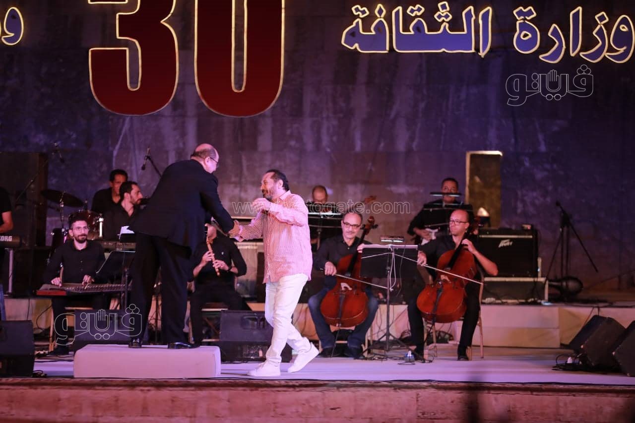 علي الحجار يواصل سيمفونية الإبداع بمهرجان القلعة (13)