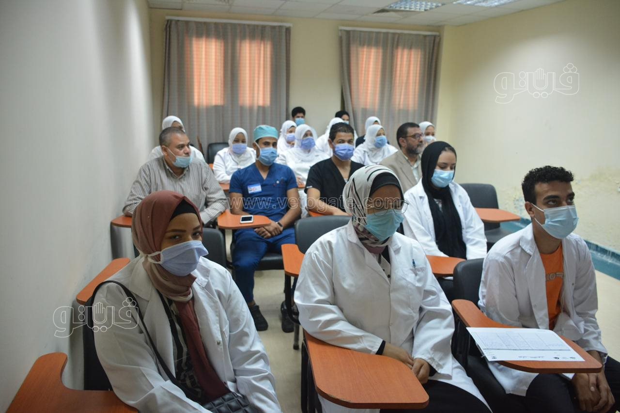 جولة تفقدية لوزير الصحة في مستشفى الهرم (11)