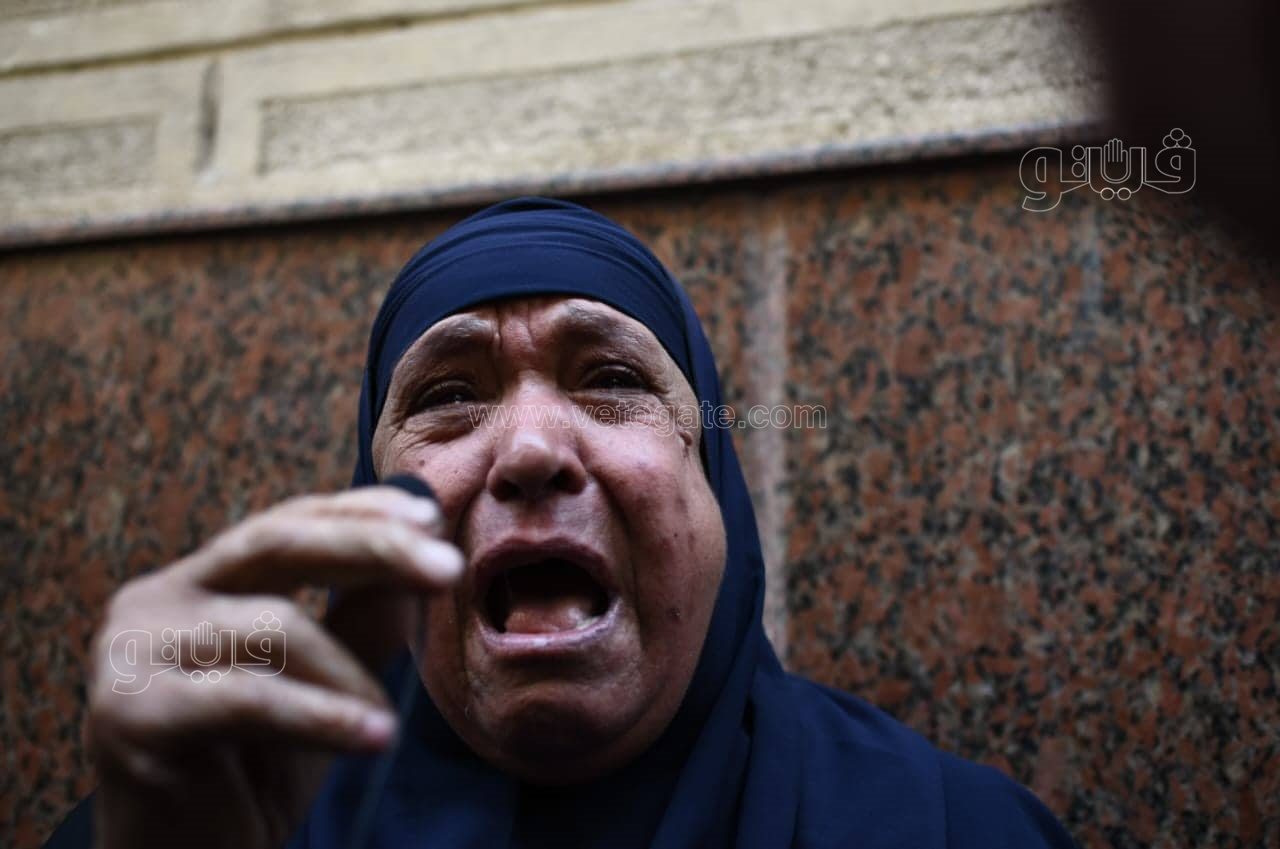 دموع الفرح بالقصاص.. رد فعل جدة شيماء جمال بعد الحكم بالإعدام على المتهمين (12)
