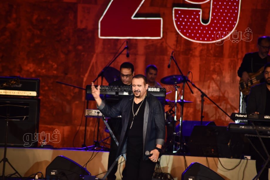 هشام عباس5