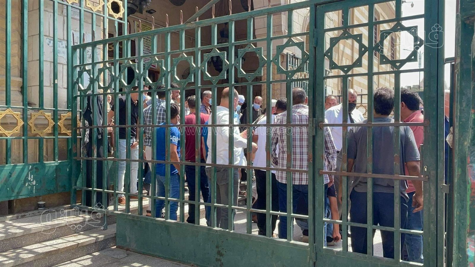 تشييع جنازة الفنان إيهاب خورشيد (19)