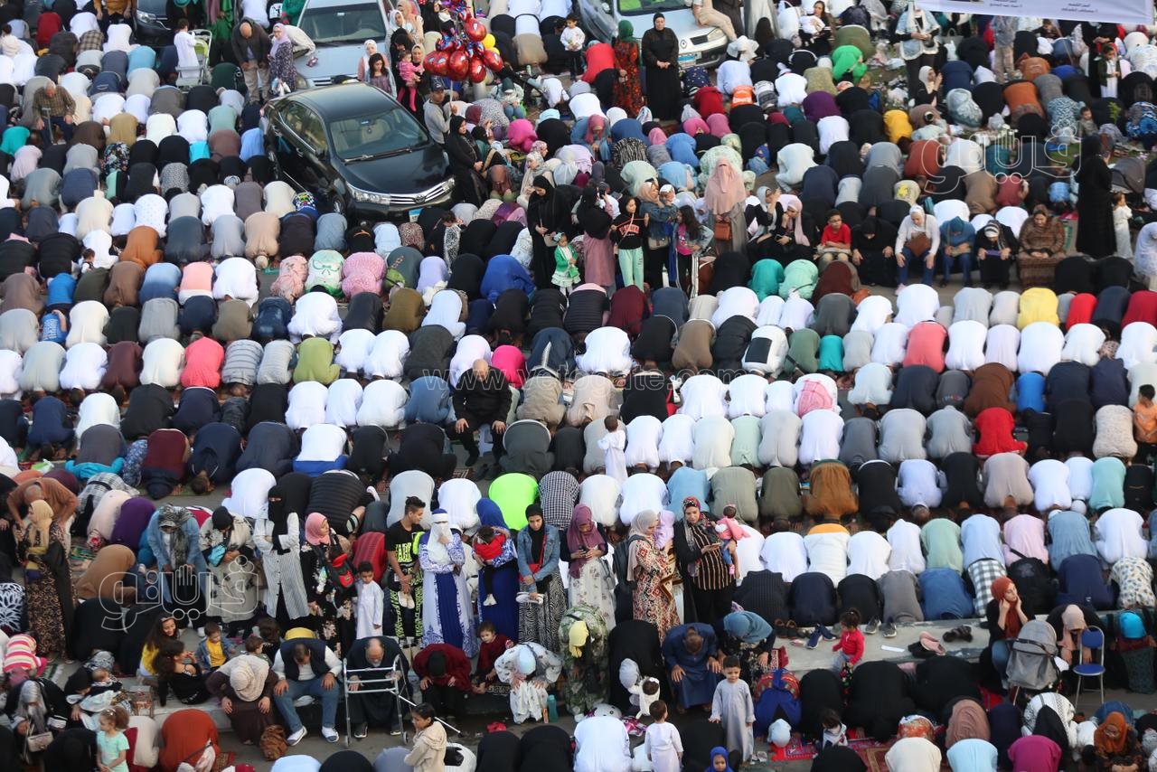  صلاة عيد الفطر بمسجد الصديق (1)