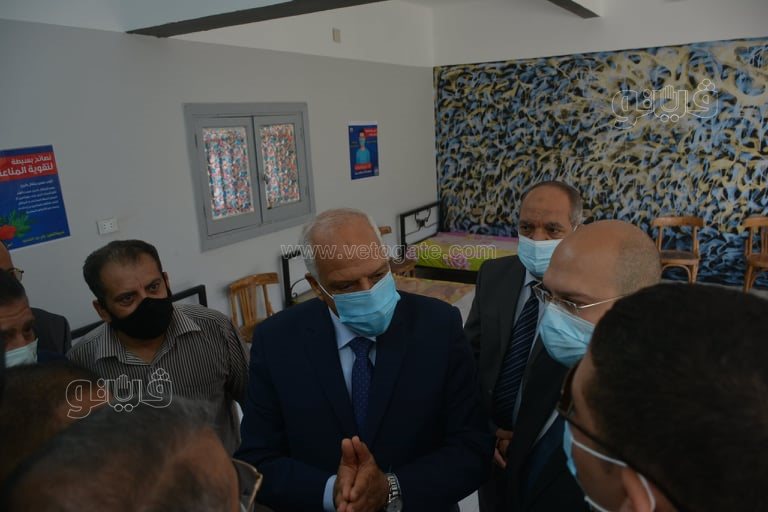 جولة لمحافظ الجيزة في مدرسة عامر عبد المقصود بالدقي بأول أيام العام الدراسي (29)