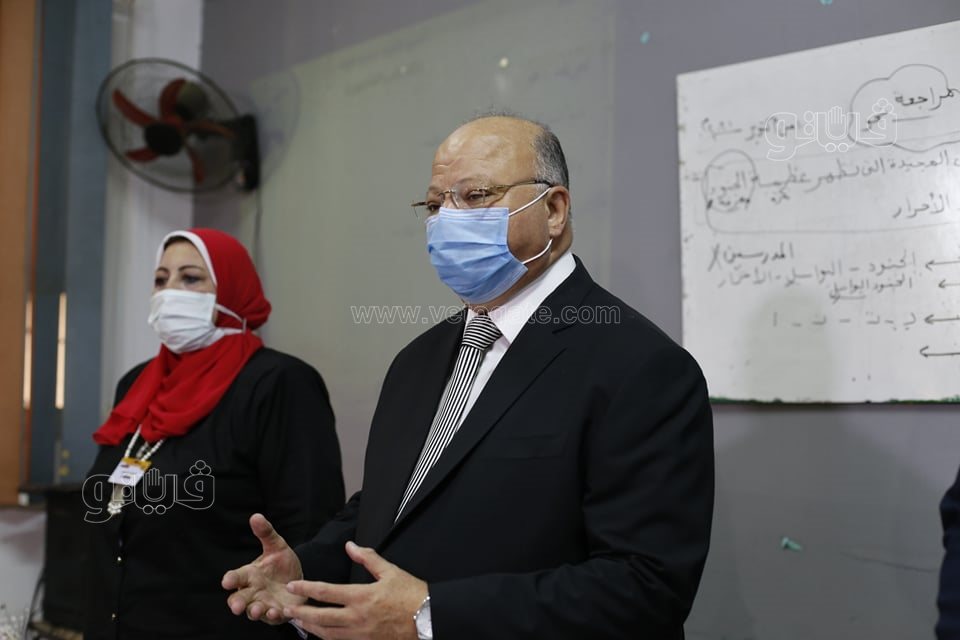 محافظ القاهرة لـ أولياء الأمور (9)