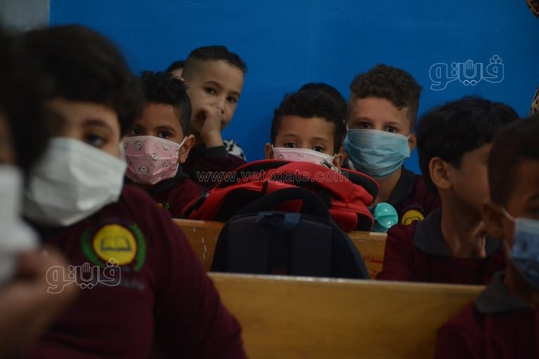 جولة لمحافظ الجيزة في مدرسة عامر عبد المقصود بالدقي بأول أيام العام الدراسي (4)