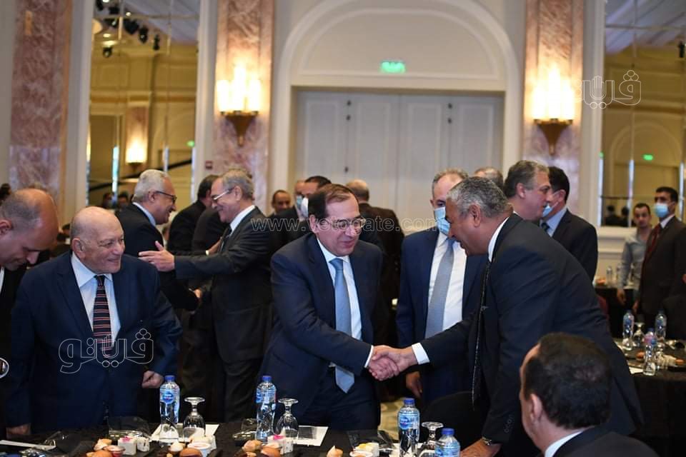 ندوة جمعية البترول (8)