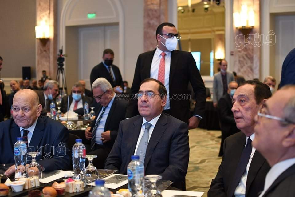ندوة جمعية البترول (37)