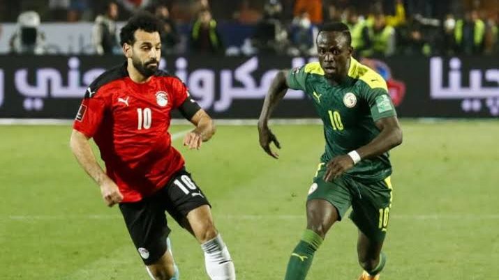 صلاح في مواجهة ماني، فيتو