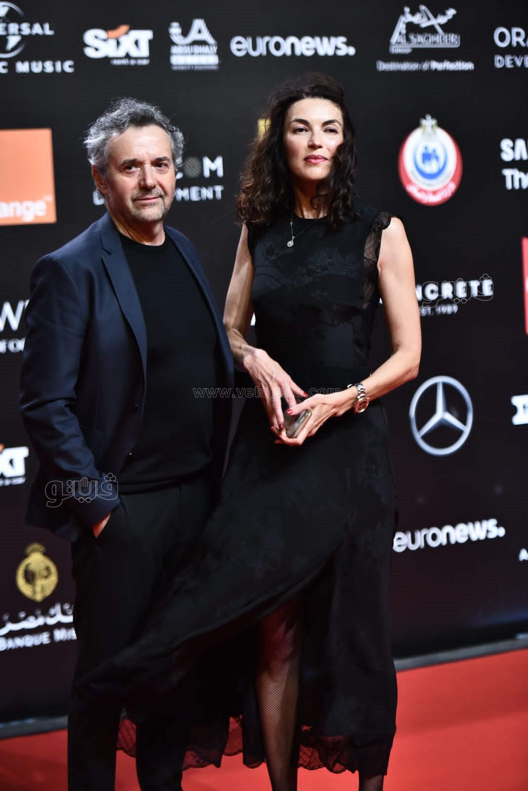 أول صور من ريد كاربت حفل ختام مهرجان الجونة السينمائي (1)
