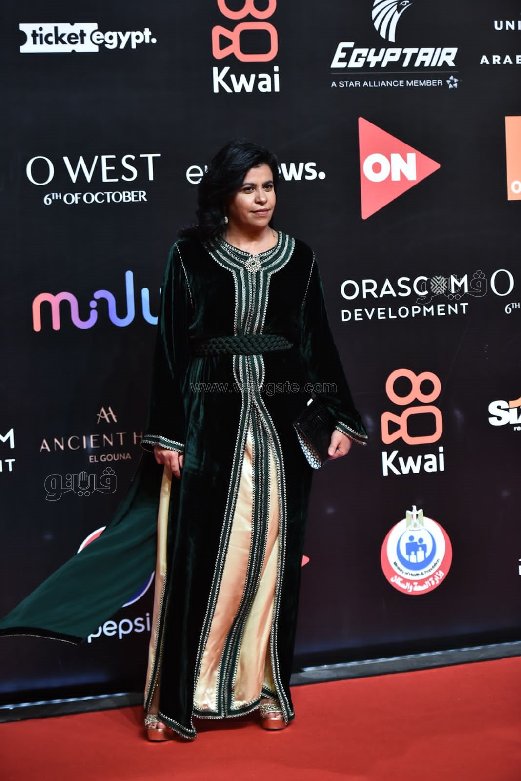 أول صور من ريد كاربت حفل ختام مهرجان الجونة السينمائي (6)