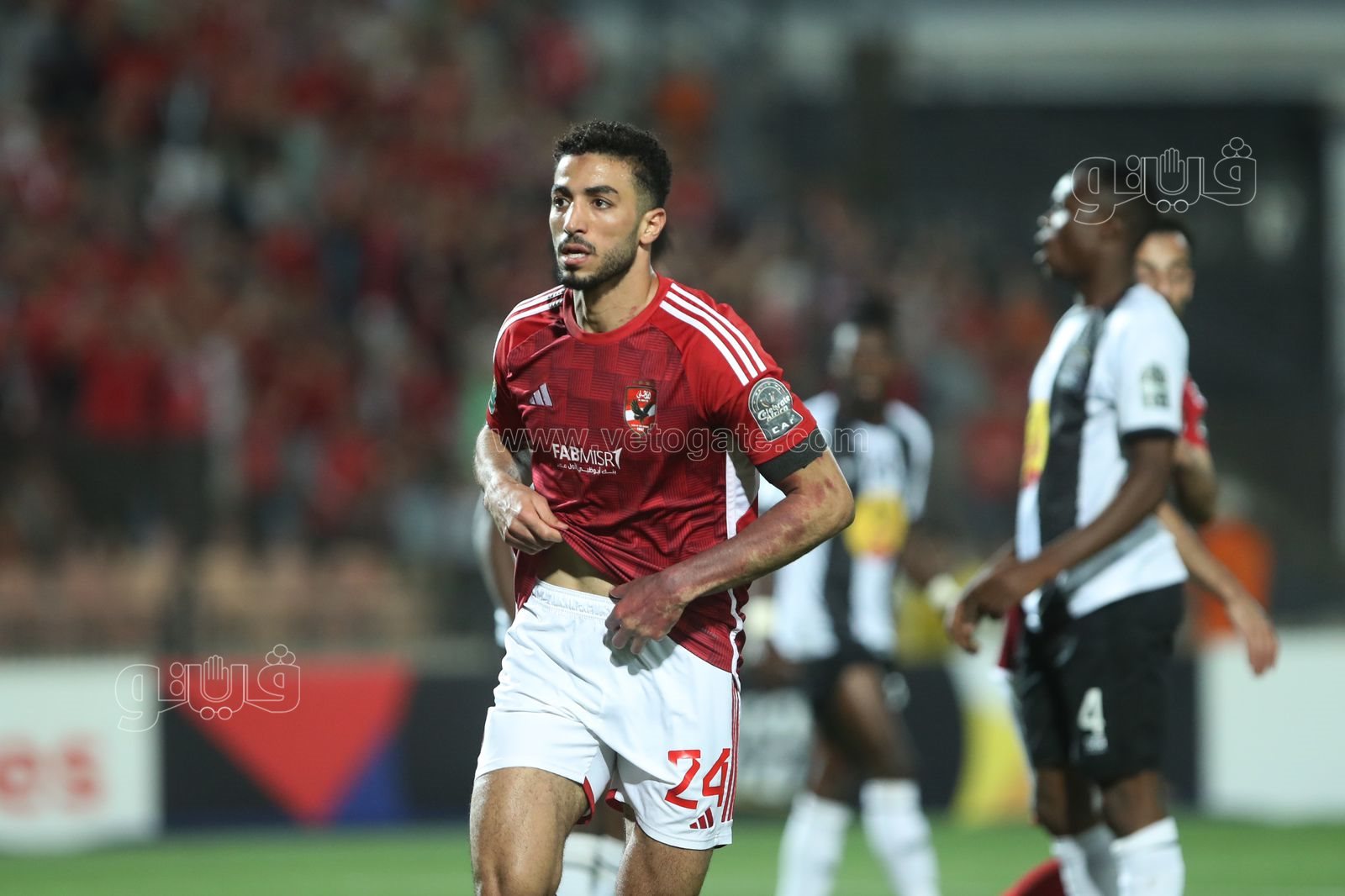 الأهلي (42)