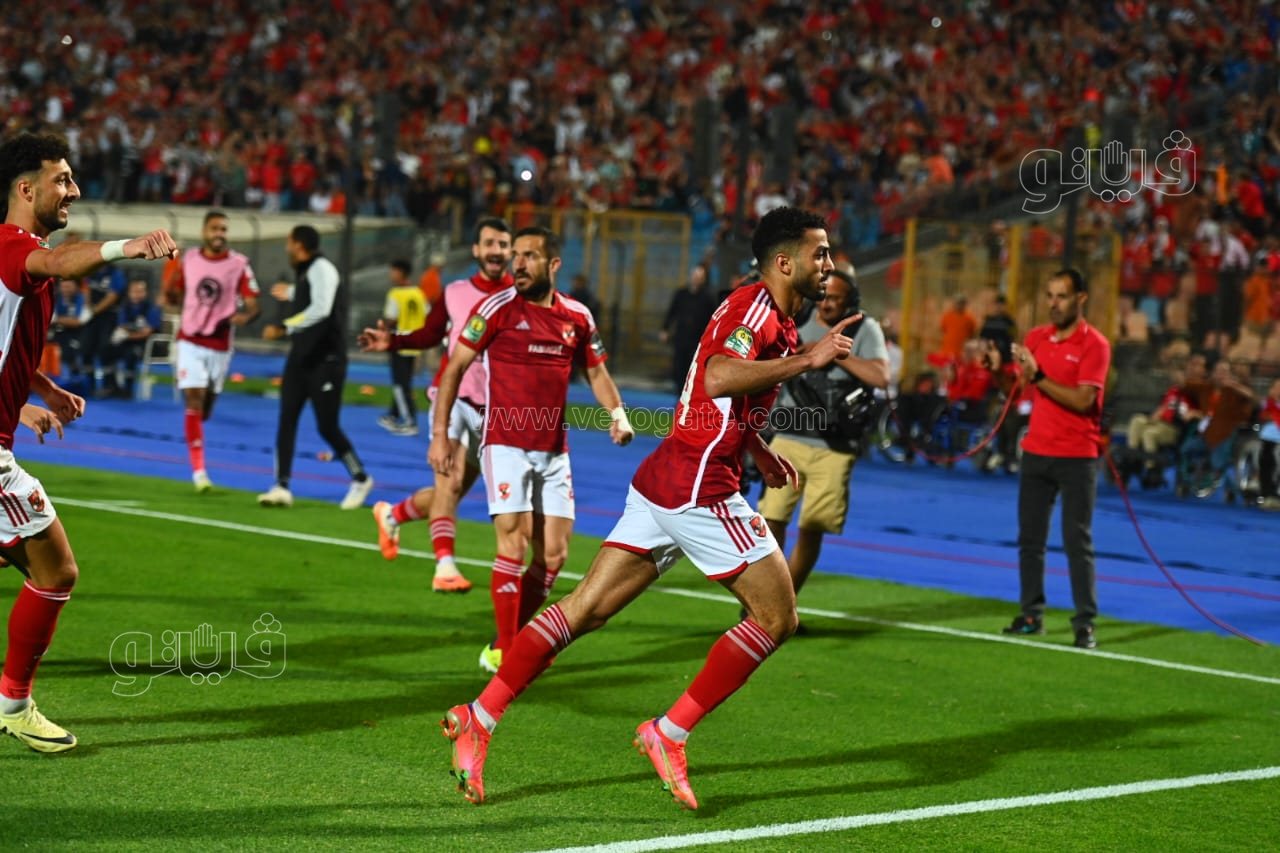 الأهلي (34)