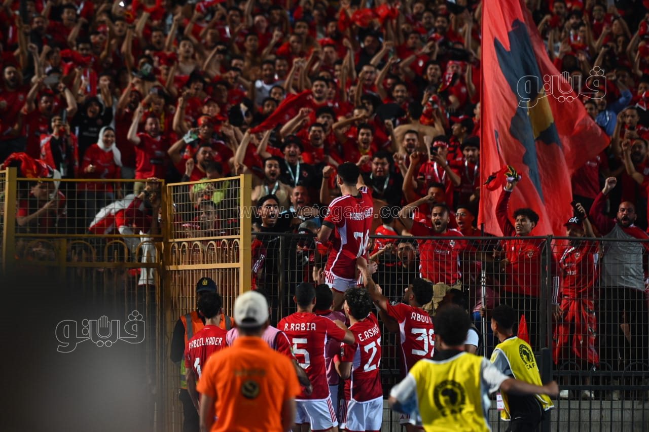 الأهلي (4)