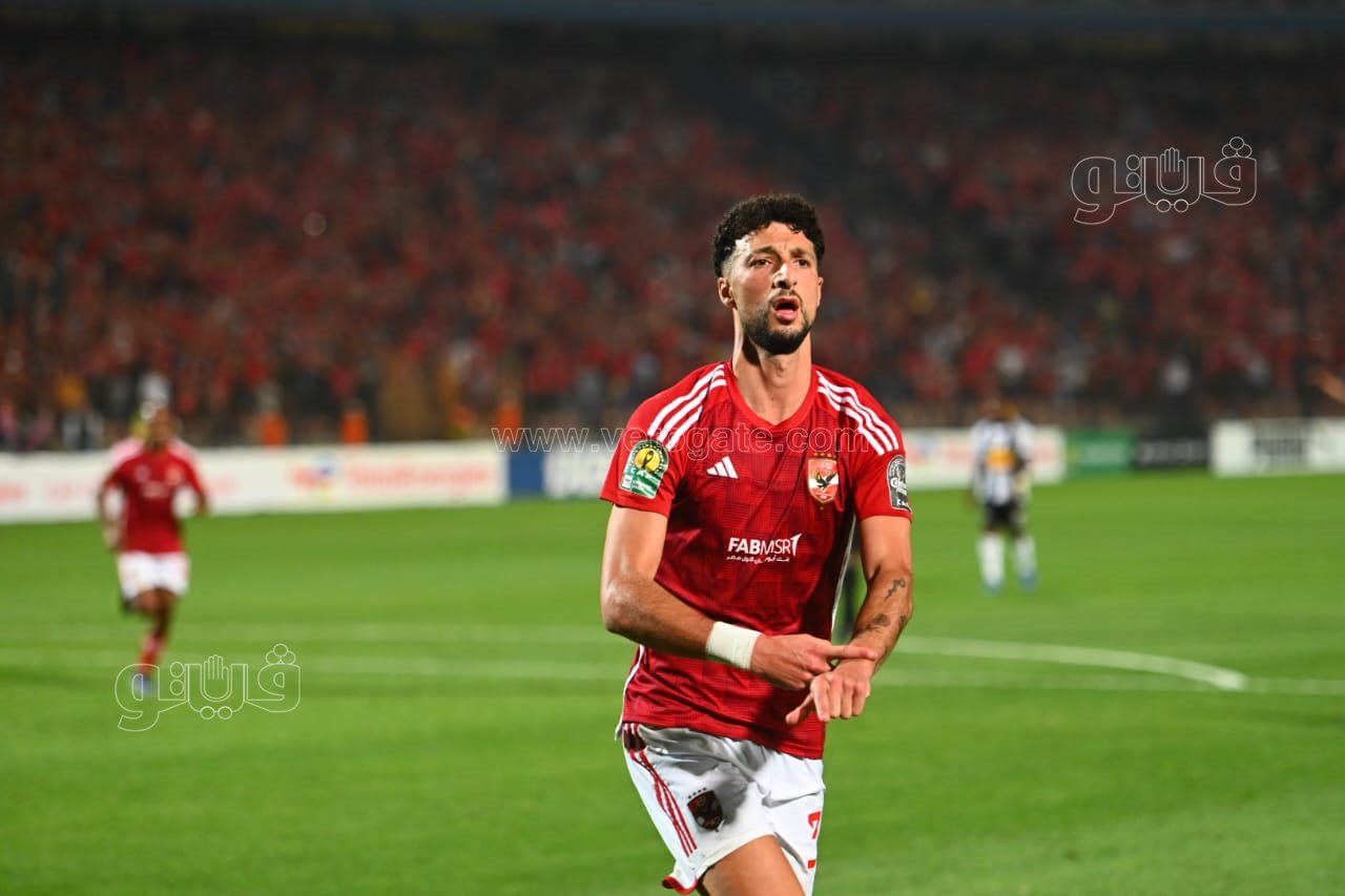 الأهلي (11)