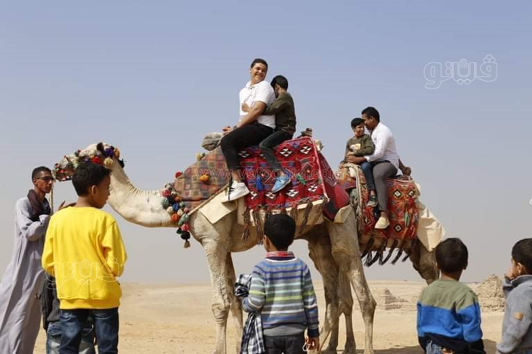 جولة الأطفال الايتام داخل منطقة الاهرامات برعايه شركة اوراسكوم (1)