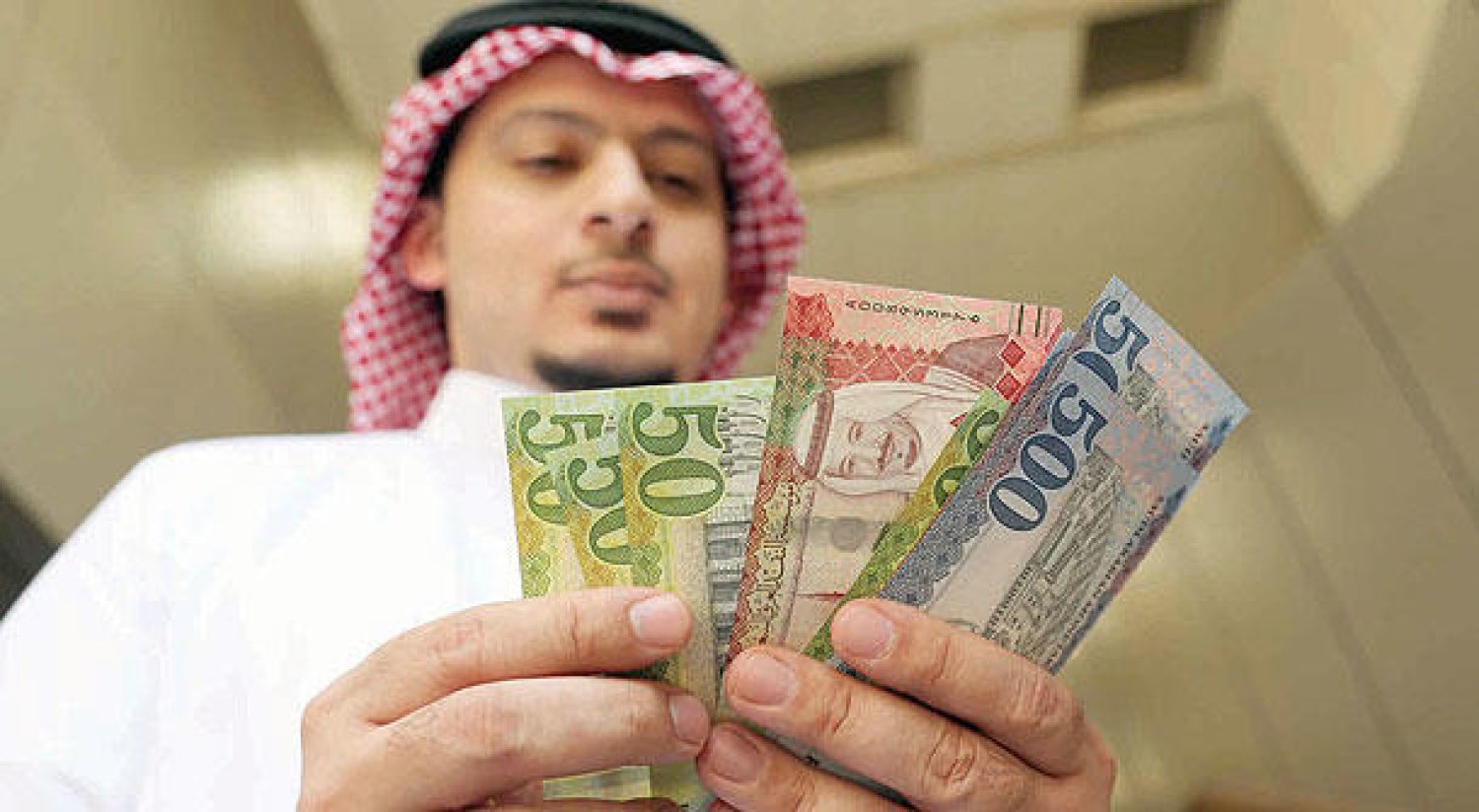 سعر الريال السعودي مقابل الجنيه اليوم الجمعة 4 أكتوبر 2024 - التقرير