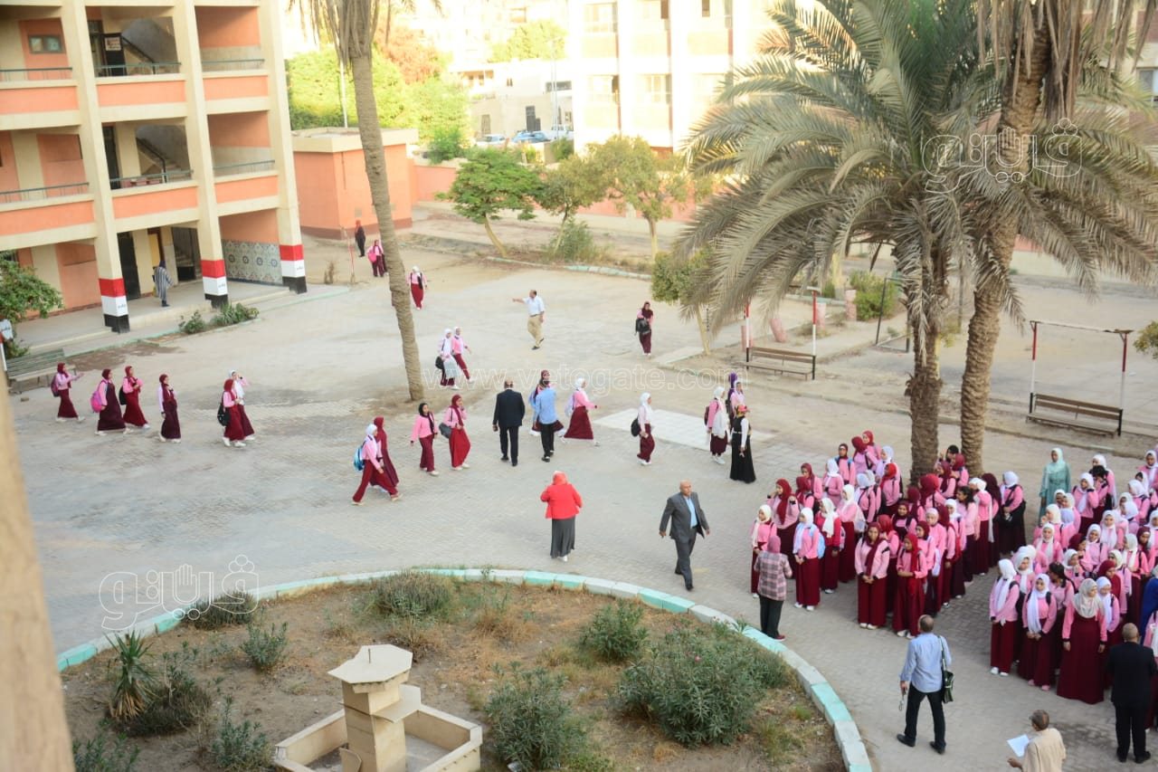 انطلاق طابور الصباح وتحية العلم بمحافظتي القاهرة والجيزة (45)