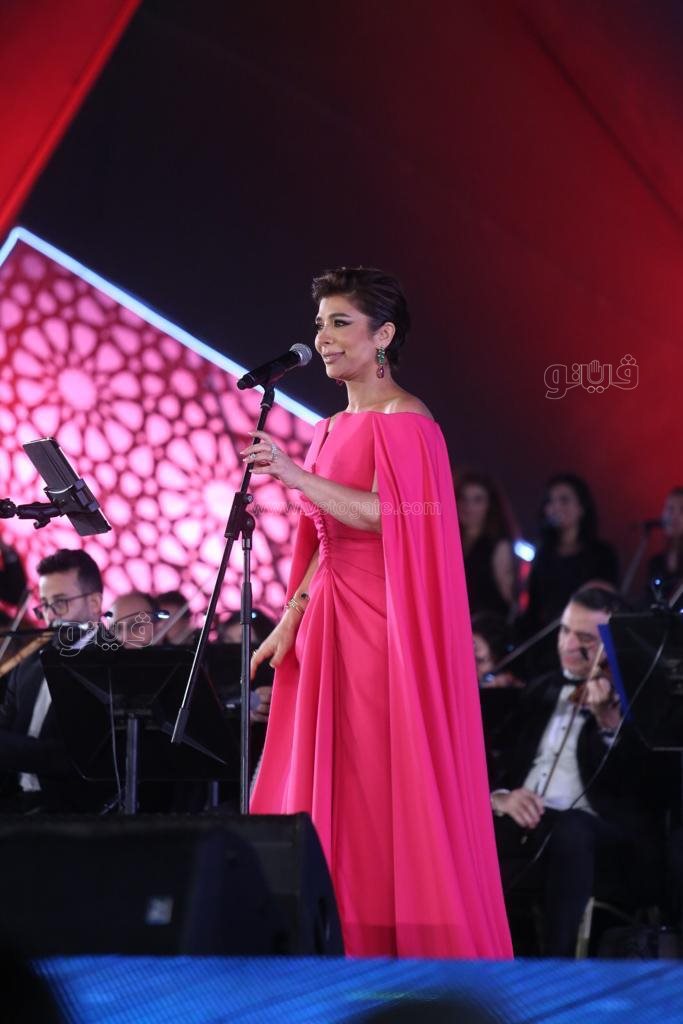 اصالة تجمع معانى اسمها على مسرح النافورة (44)