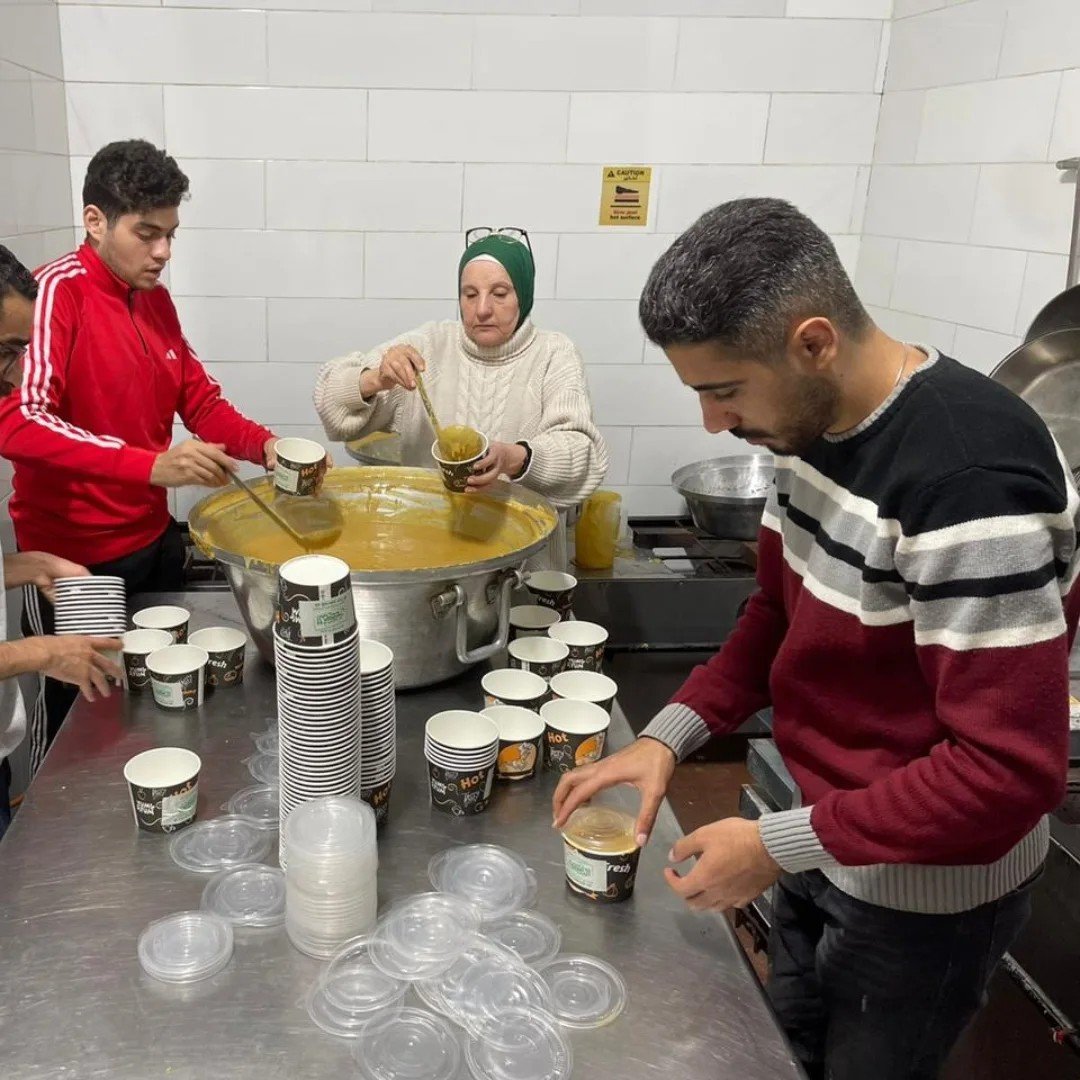 عربية الدفا بالشرقية توزع العدس بالشوارع لمواجهة الصقيع،فيتو