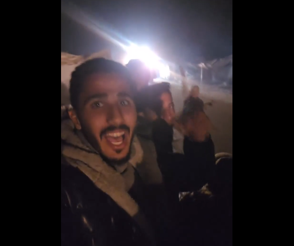 فرحة أهل غزة بدخول المعدات الهندسية المصرية للقطاع، فيتو