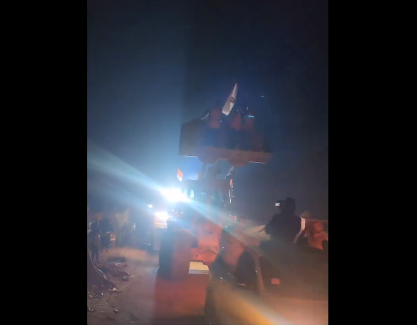 المعدات الهندسية المصرية تصل غزة، فيتو