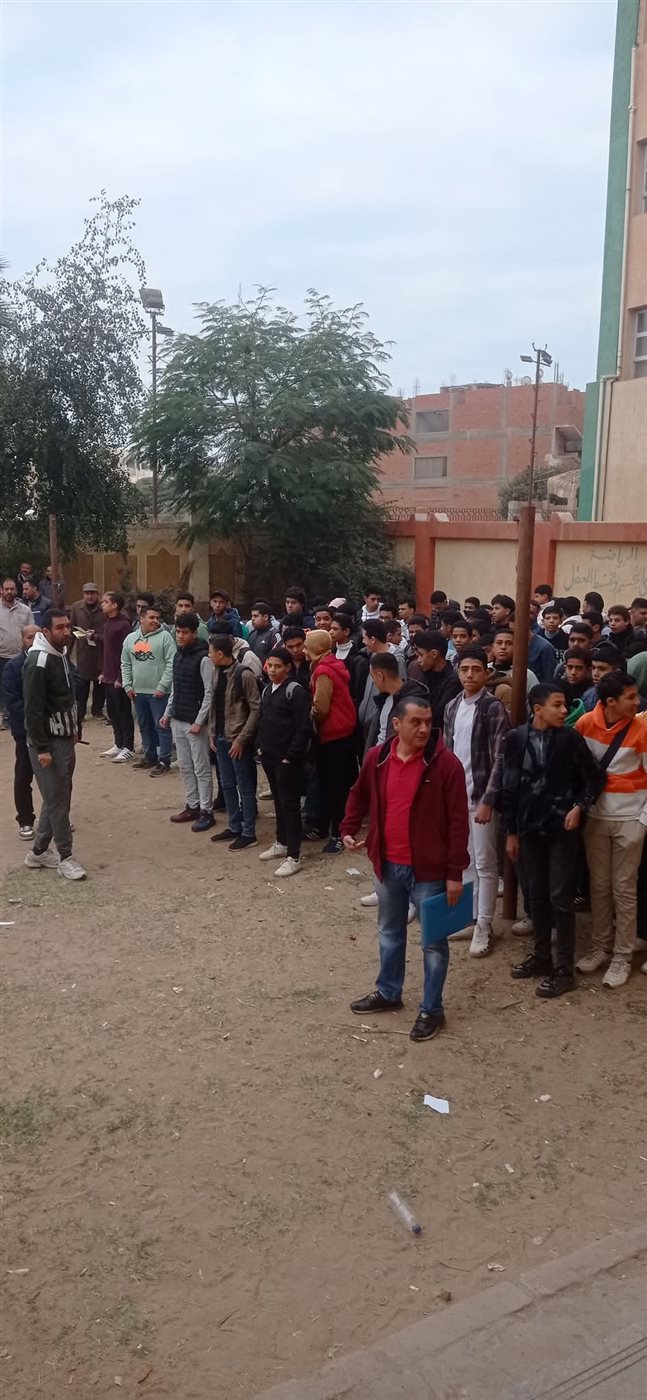 انتظام الدراسة بالفصل الدراسي الثاني بمدارس القليوبية،فيتو