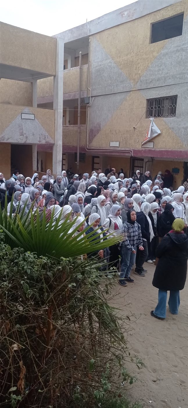 انتظام الدراسة بالفصل الدراسي الثاني بمدارس القليوبية،فيتو