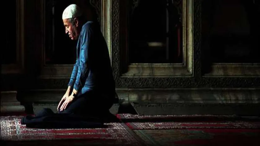 موعد اذان العشاء