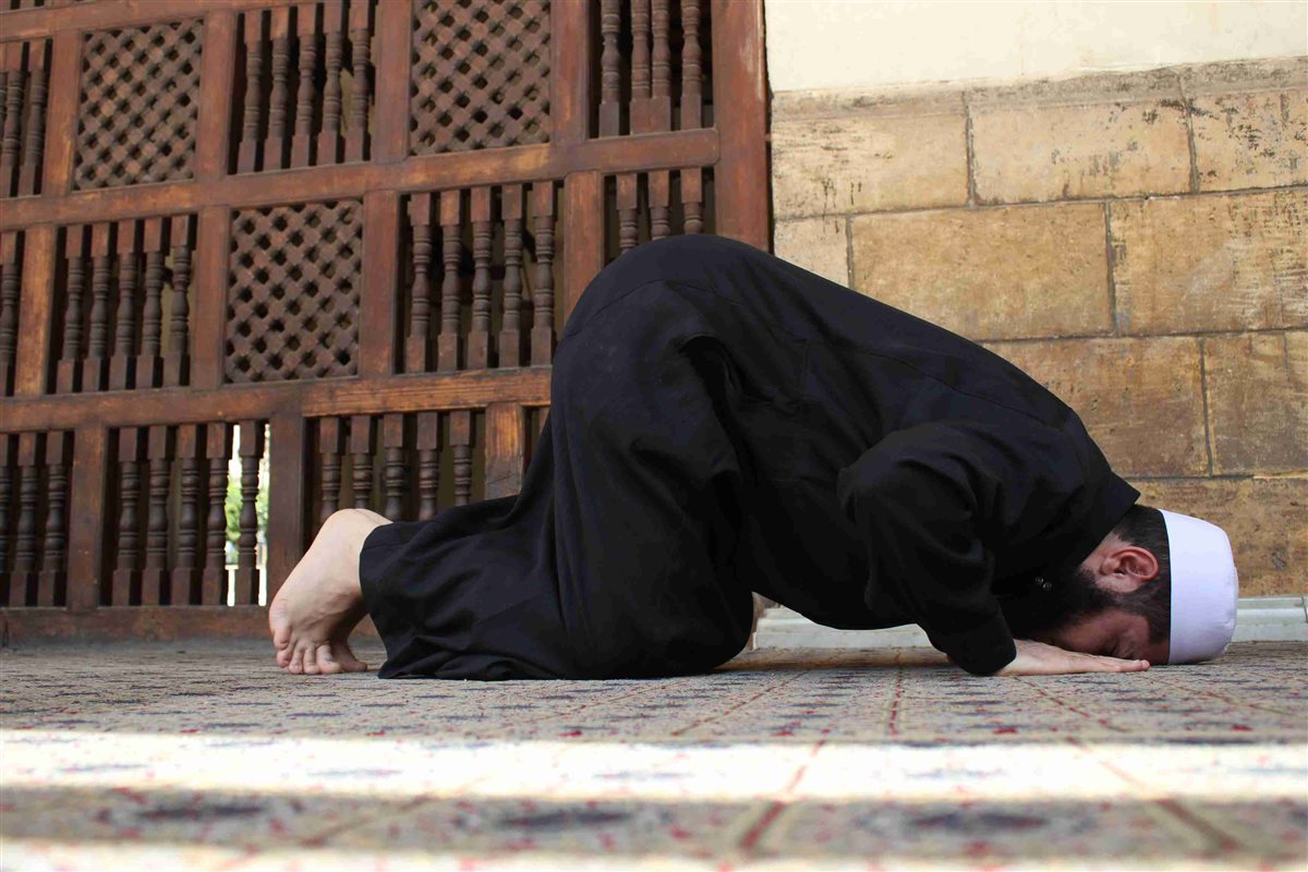 <strong>موعد أذان الظهر</strong>