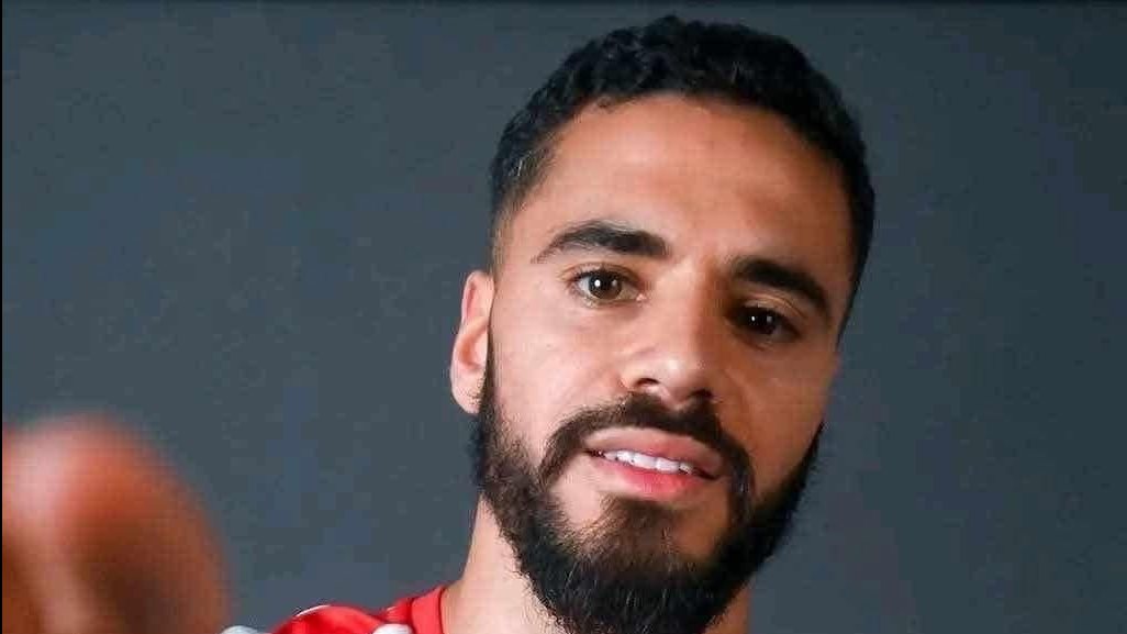 محمود بنتايج، فيتو