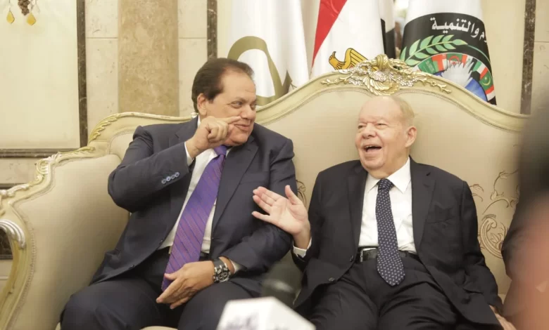 فتحى سرور مع النائب محمد ابو العينين