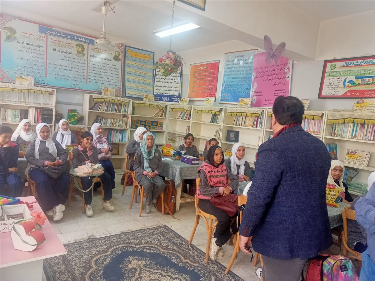 جانب من فعاليات الندوة،فيتو