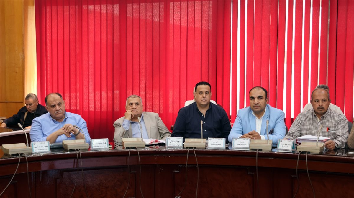 جانب من الاجتماع، فيتو
