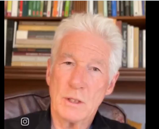 فكر بغيرك قصيدة محمود درويش يلقيها ريتشارد جير، فيتو