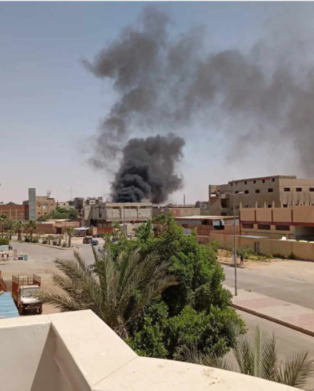 السيطرة على حريق بمصنع نسيج بالعاشر من رمضان دون إصابات،فيتو