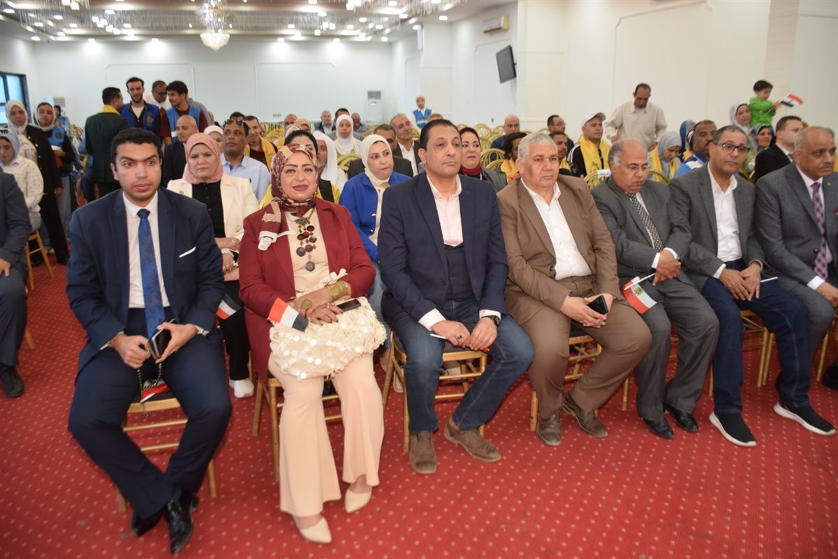 تكريم رموز العمال والنقابيين ببني سويف&nbsp;
