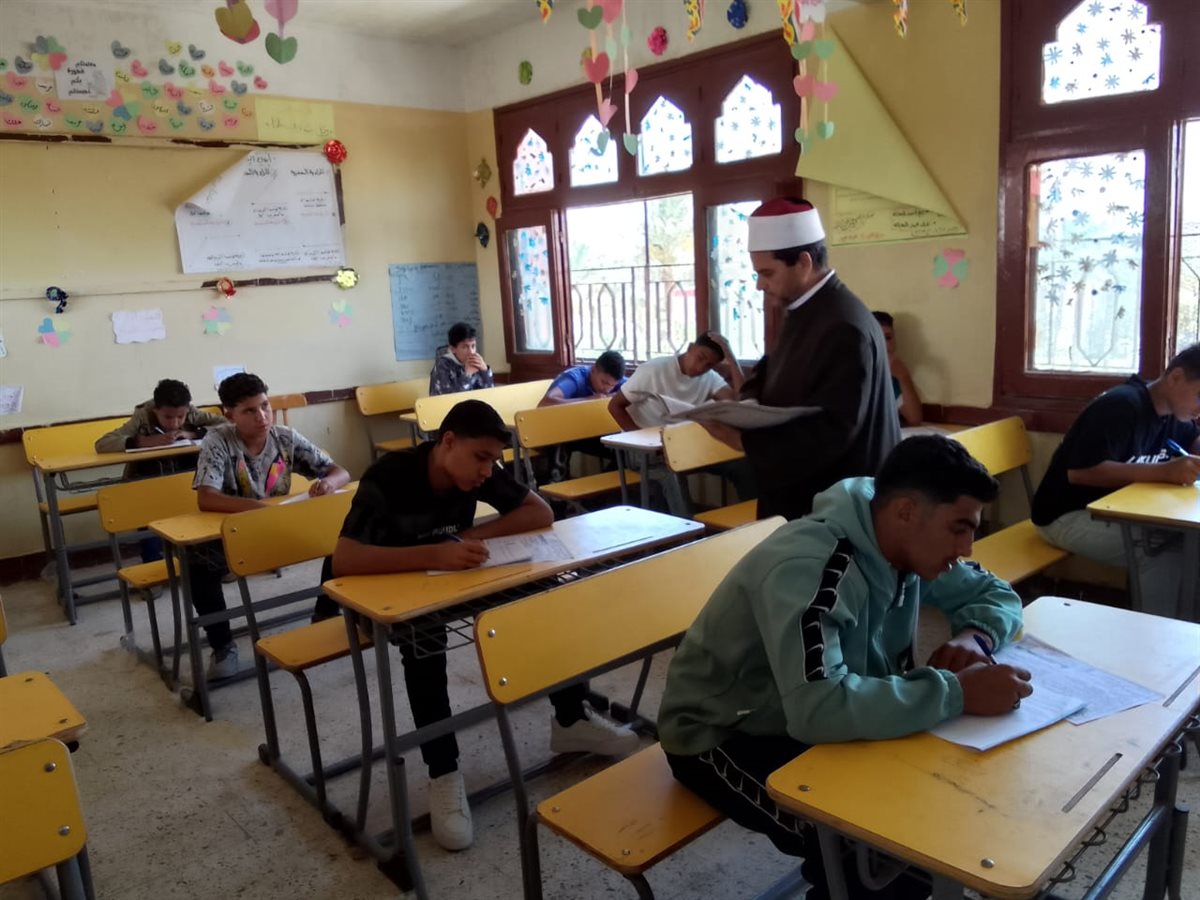 جانب من متابعة انطلاق الامتحانات، فيتو