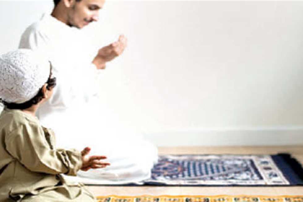 <strong>موعد أذان الظهر اليوم</strong>