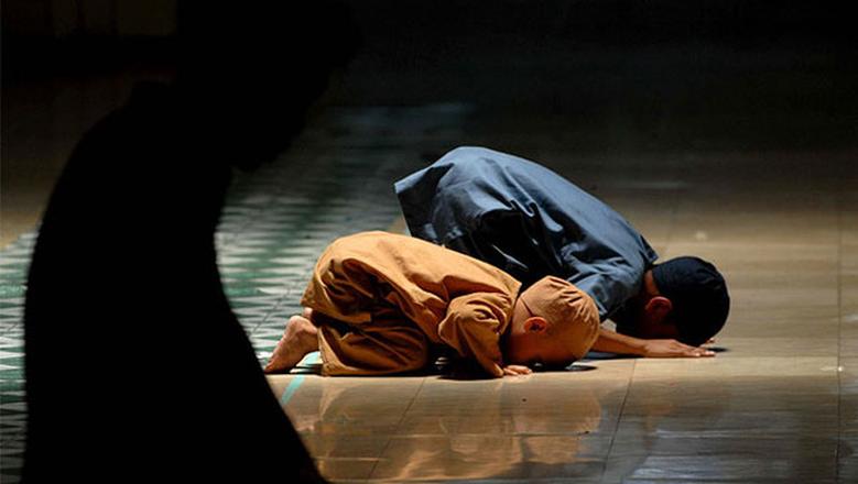 <strong>موعد أذان الفجر اليوم</strong>