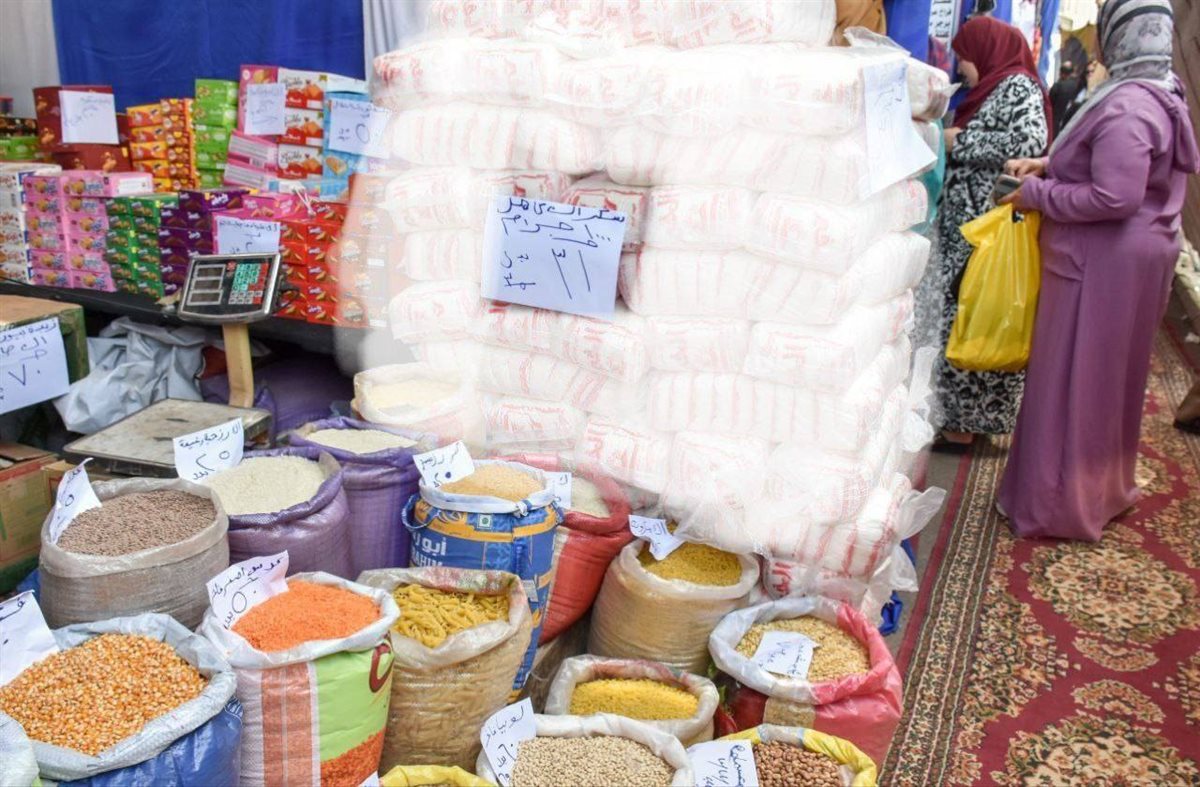 محافظ الشرقية يفتح معرضا للسلع بمناسبة عيد الاضحى المبارك&nbsp;