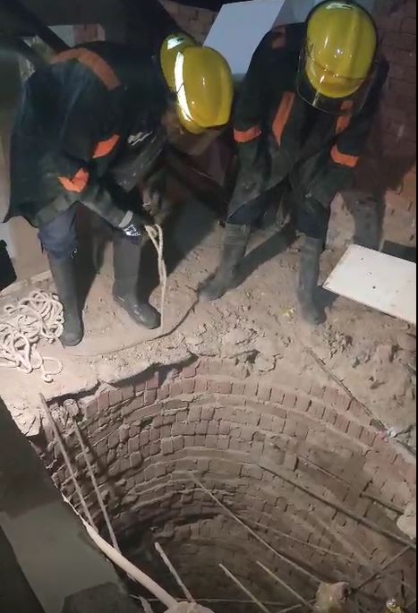 إنقاذ طفل سقط في بالوعة صرف بمرسى علم.. واستجابة فورية من الحماية المدنية&nbsp;