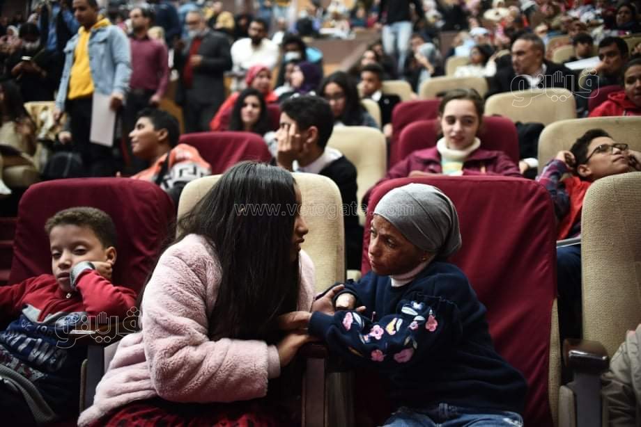 احتفالية قادرون باختلاف (2)