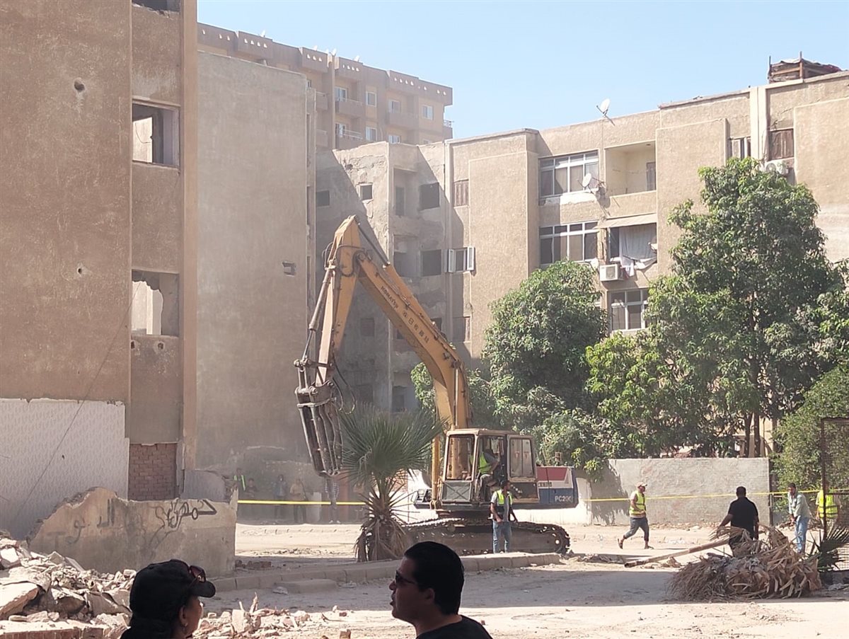 جانب من أعمال الإزالة، فيتو