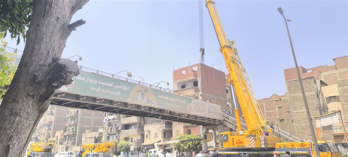 انتهاء عملية رفع اثار كوبري طوخ،فيتو
