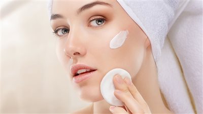 قناع طبيعي لبشرة زجاجية كالمرآة