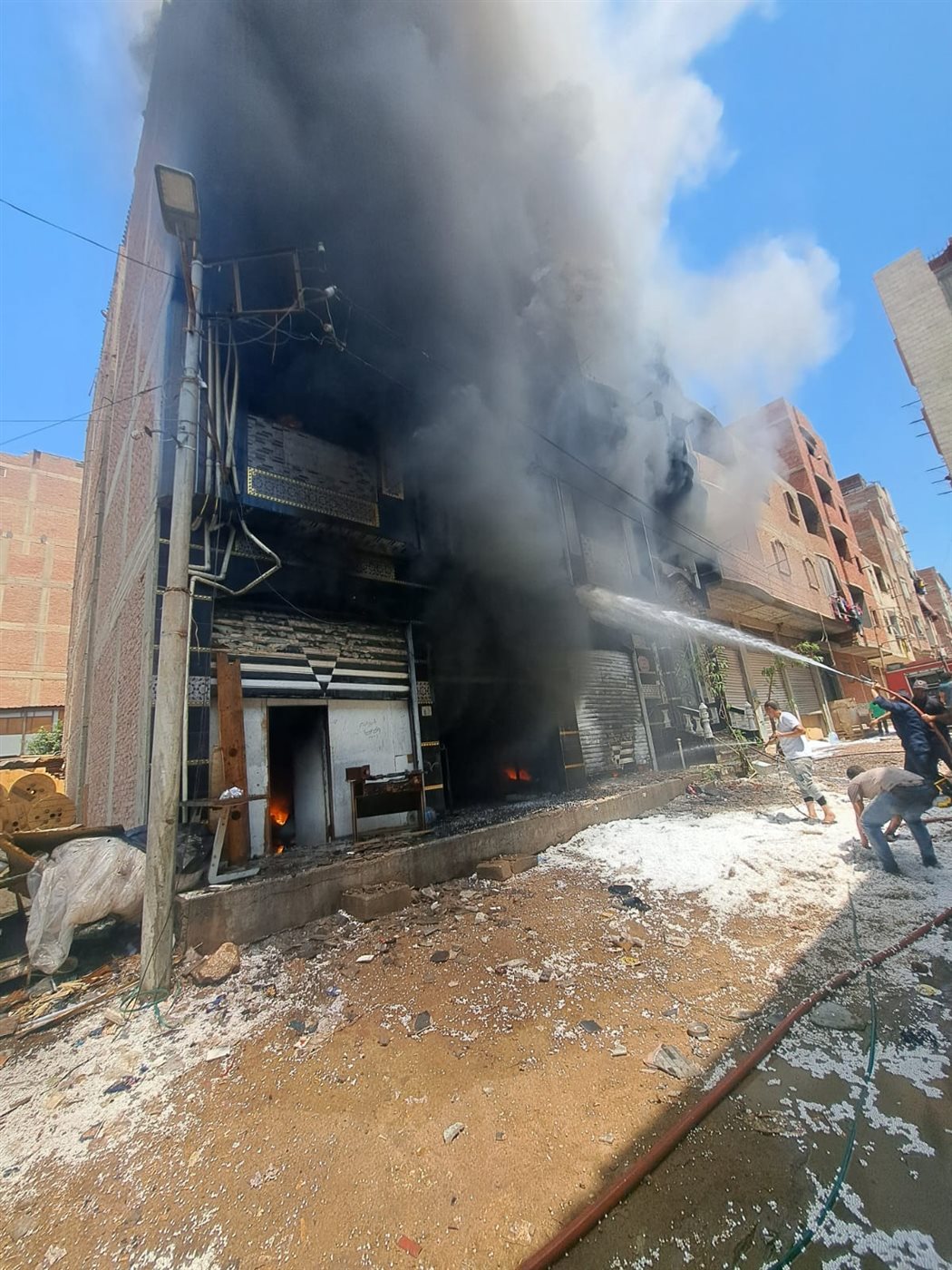 حريق مصنع فوم واطباق فل بقليوب القليوبية،فيتو