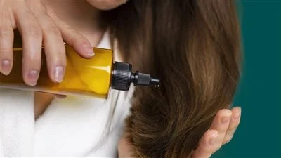 حمام زيت طبيعي للعناية الأسبوعية بالشعر&nbsp;