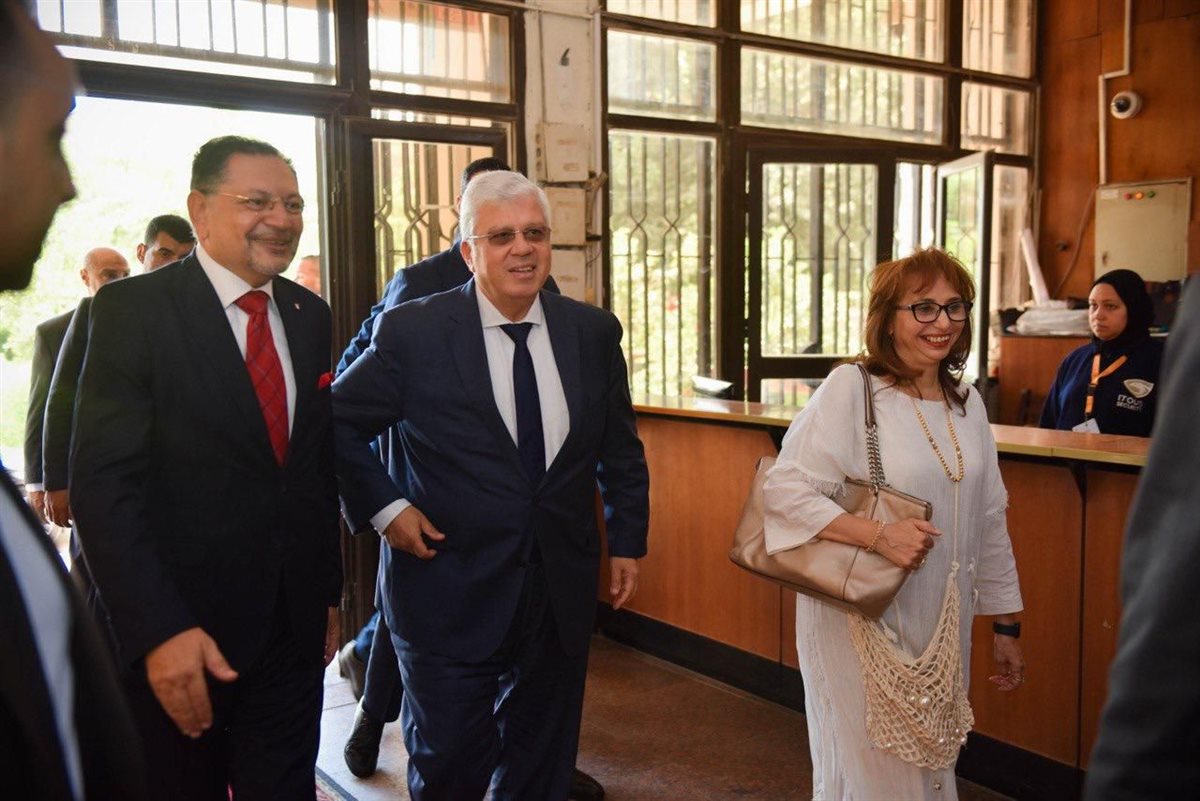 وزير التعليم العالي في كلية التخطيط العمراني&nbsp;