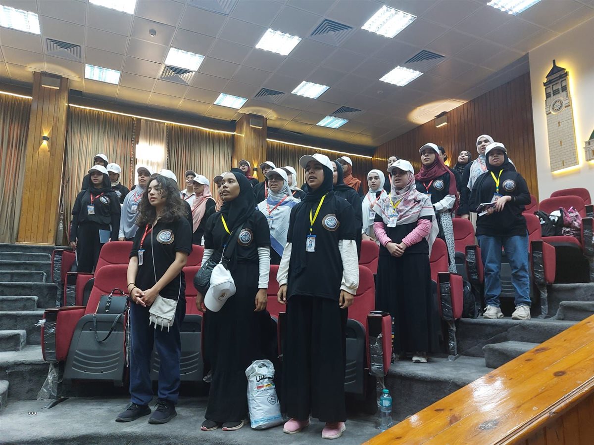 فعاليات معسكر قادة المستقبل بجامعة القاهرة