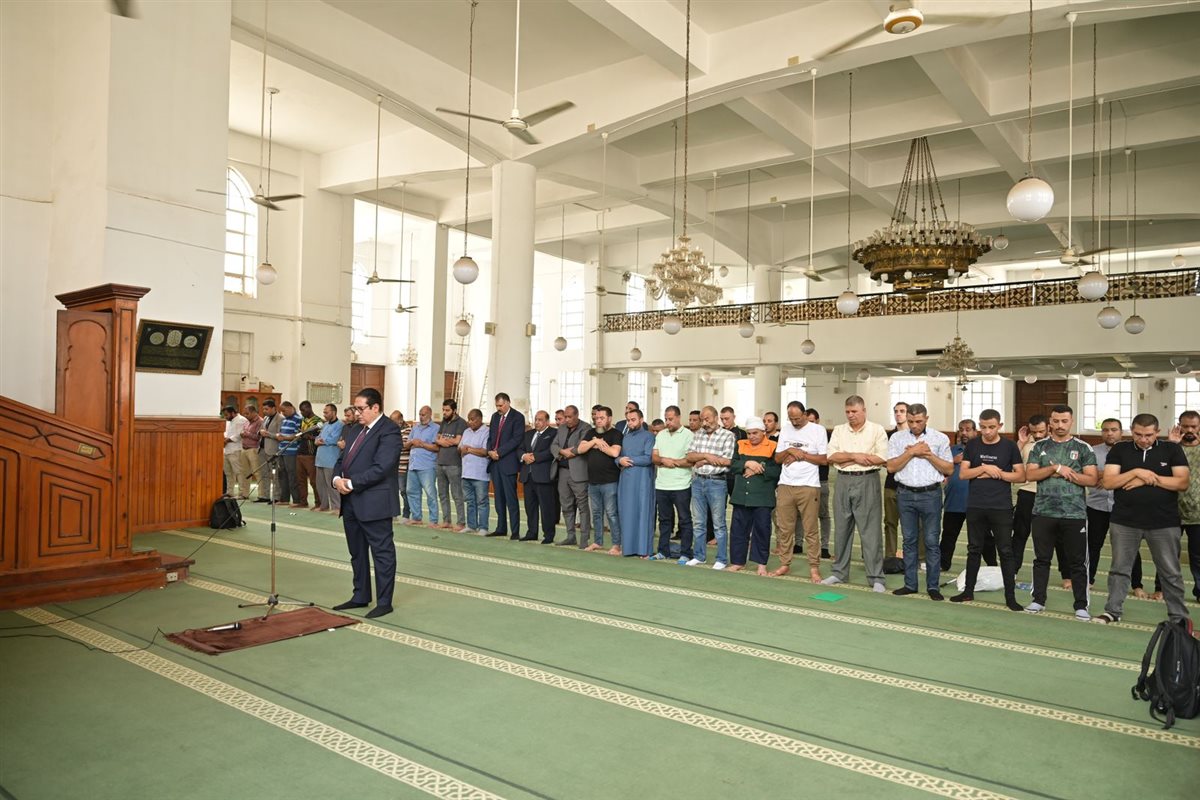افتتاح مسجد المدينة الجامعية بجامعة القاهرة&nbsp;